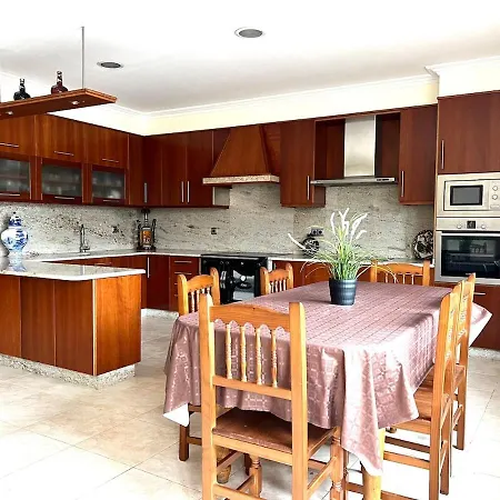 Casa Con Vinedos, A 5min De La Playa Hébergement de vacances Sanxenxo